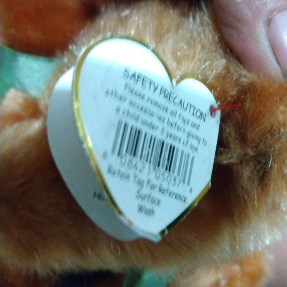 Ty Classic Retired Skootch the Bear with the multicolored nose - Picture 9 of 9